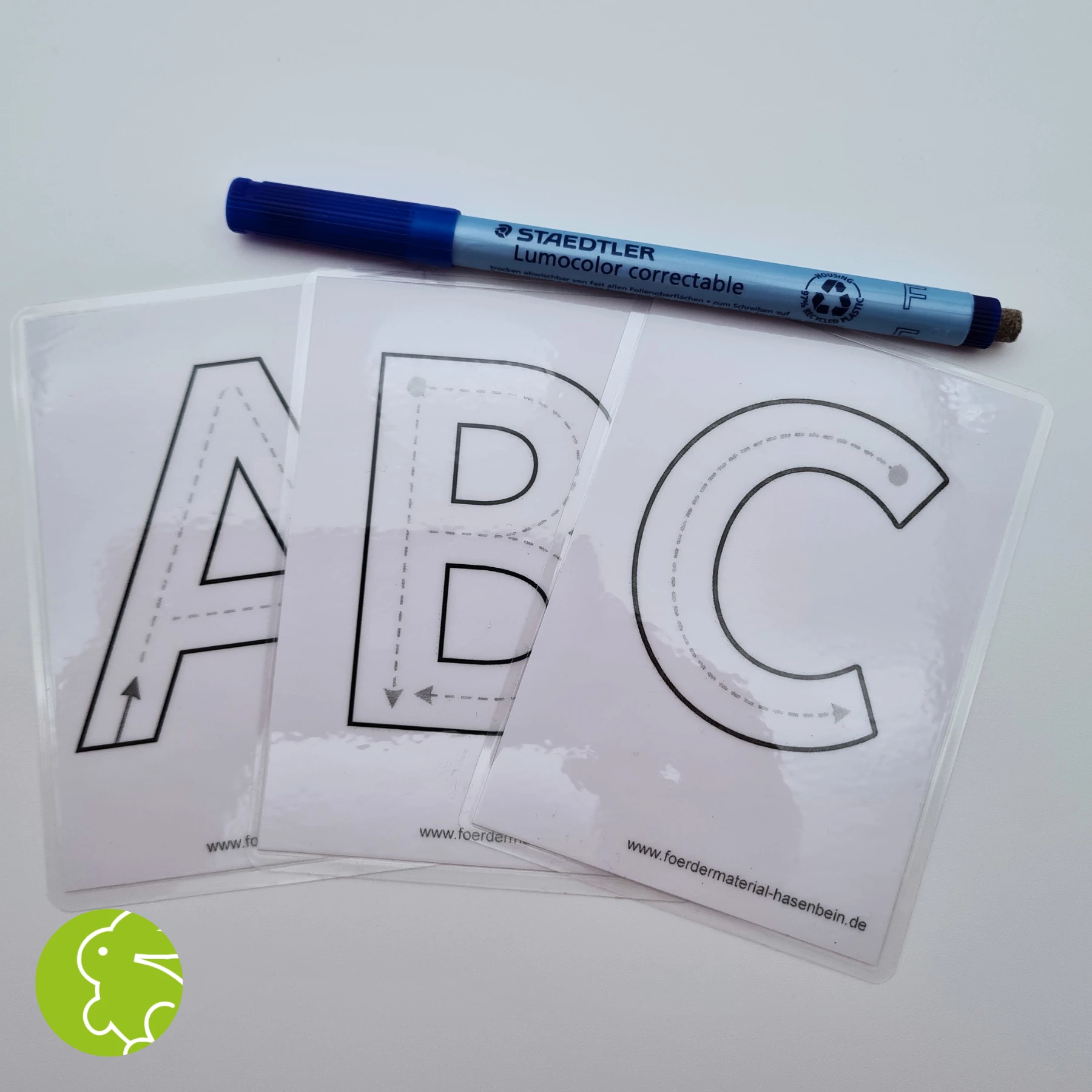 Buchstaben nachspuren - Alphabet