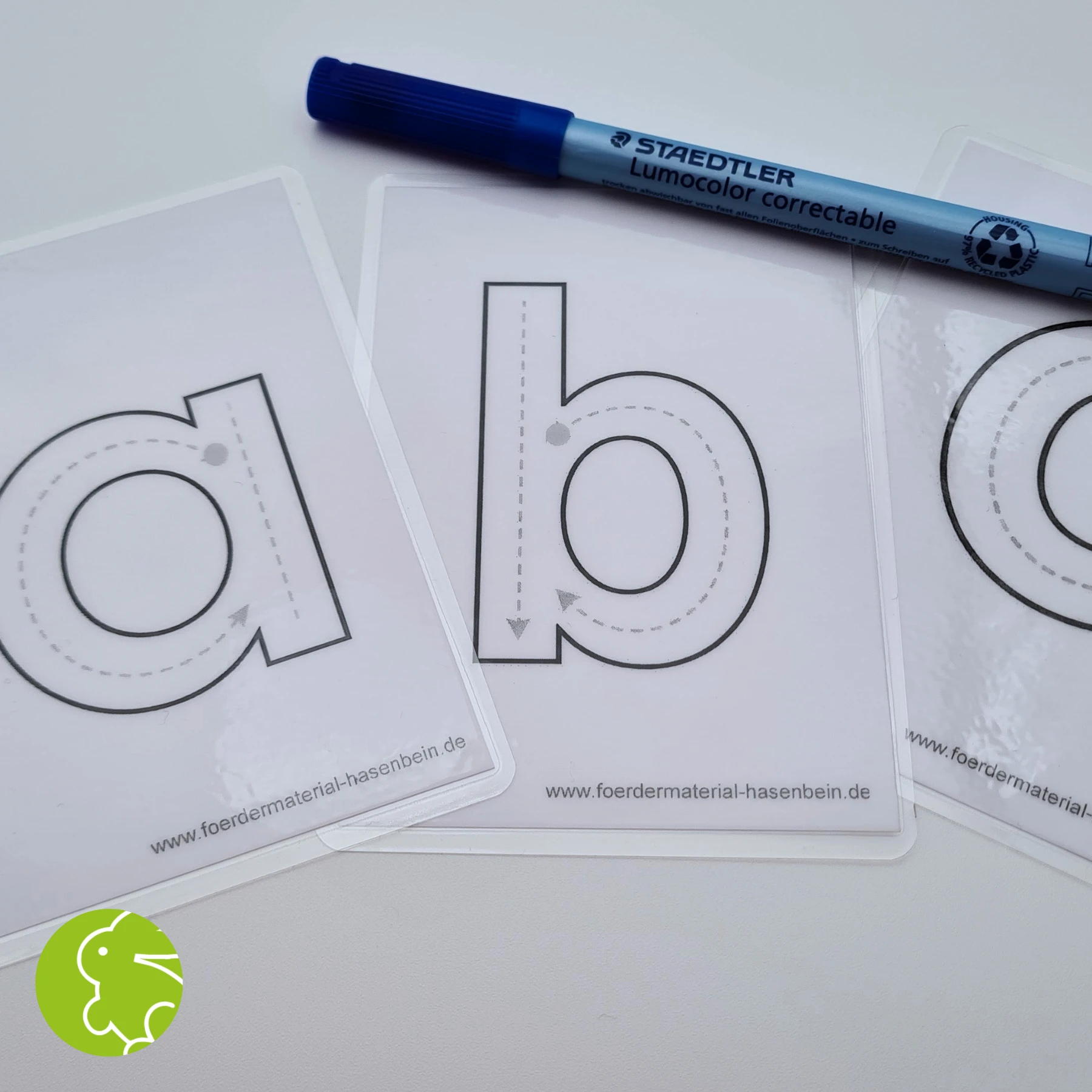 Buchstaben nachspuren - Alphabet
