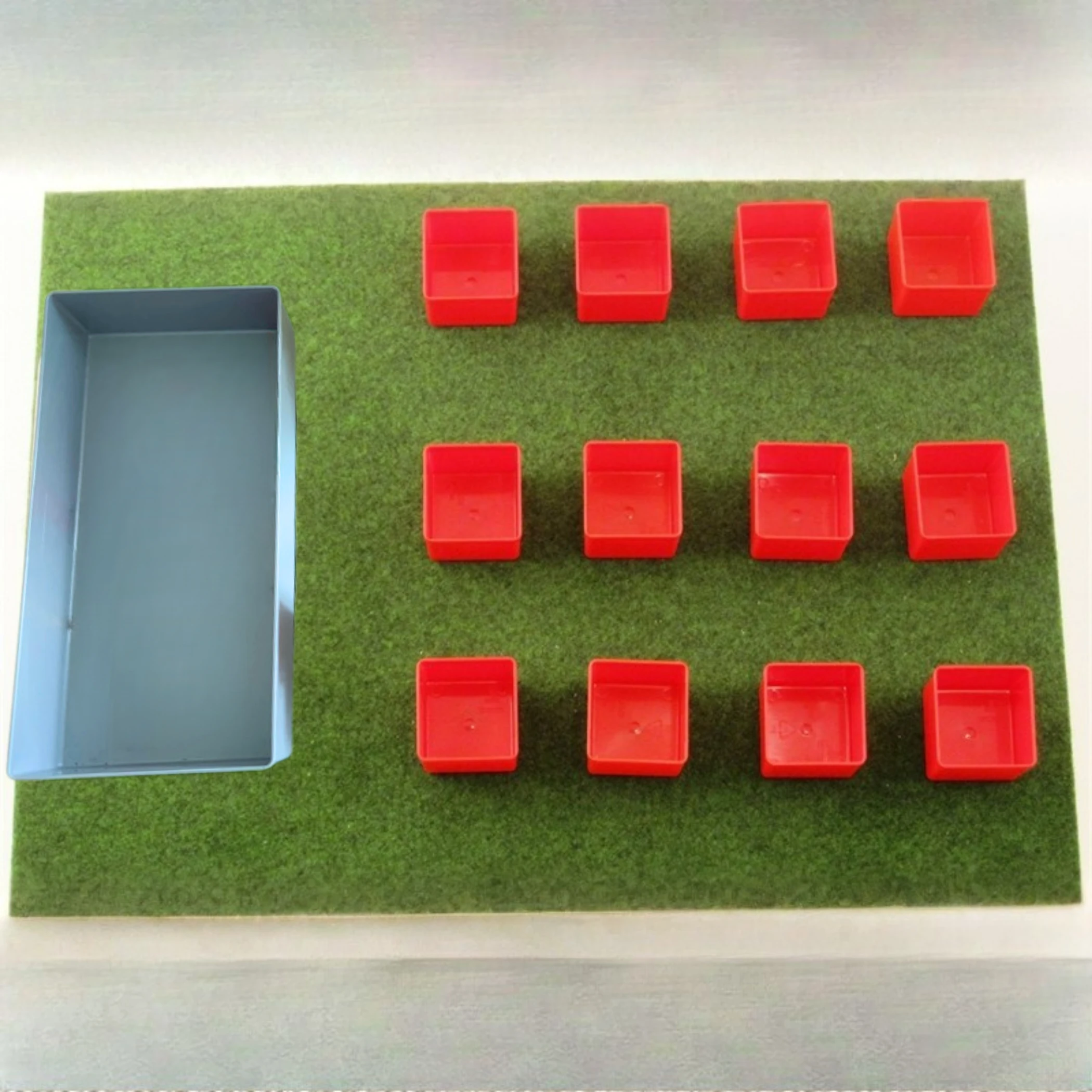 Blanko-Tablett 4 - A2 mit 12 Boxen